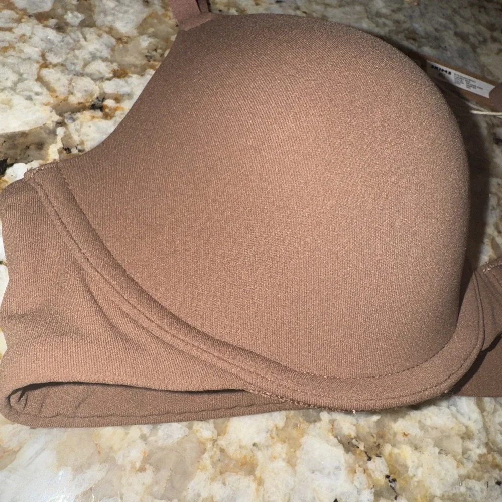 💕SKIMS Fits Everybody T-Shirt Padded Demi Bra Brown Jasper 32C NWT - Picture 3 of 8